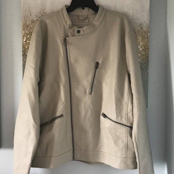 Levi's Faux Leather Moto Jacket (NWT) - Picture 1 of 16